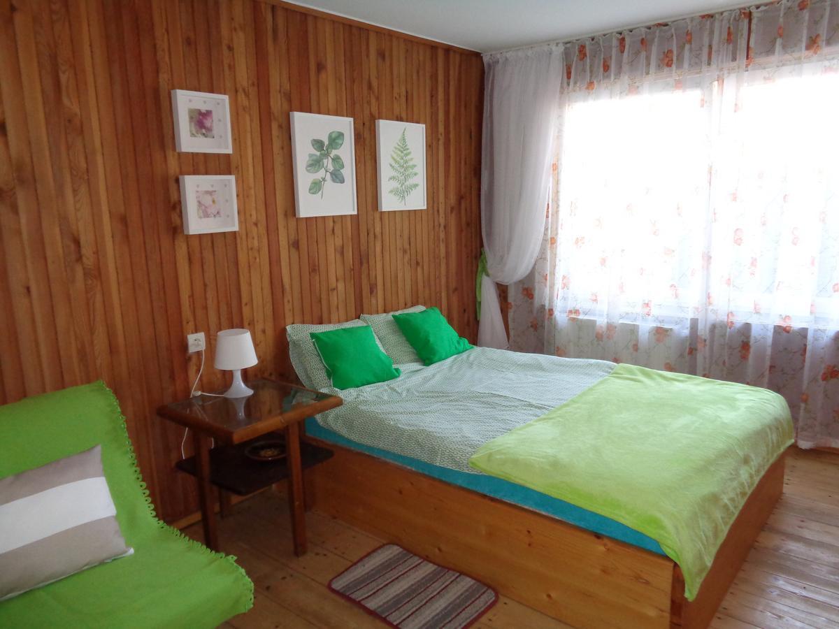 מישלניצה Uroczy Domek Z Ogrodem I Tarasem מראה חיצוני תמונה